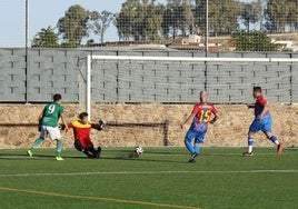 Nico marcó dos goles
