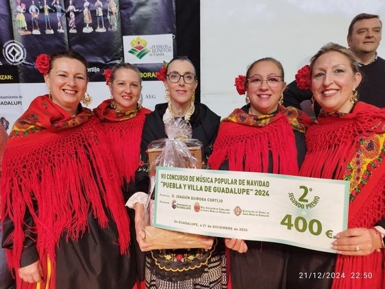 Los Coros y Danzas reciben un premio en Guadalupe