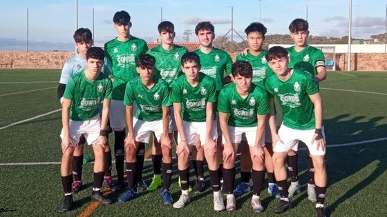 Un fallo defensivo priva a la EMD juvenil de la victoria