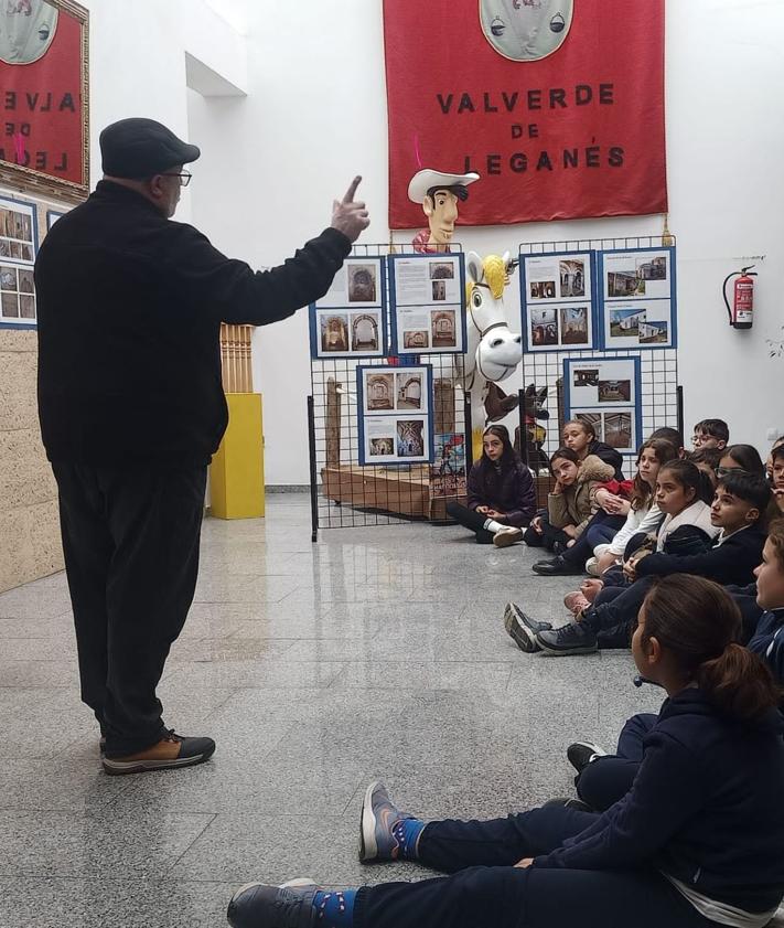 Imagen secundaria 2 - Imágenes de las charlas