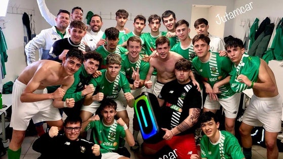 El juvenil del Racing mantiene vivas sus opciones de jugar el ascenso