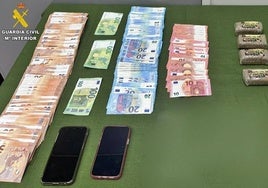 Detenido por alertar de un suceso falso para desviar la atención de la Guardia Civil, que había interceptado un vehículo con droga