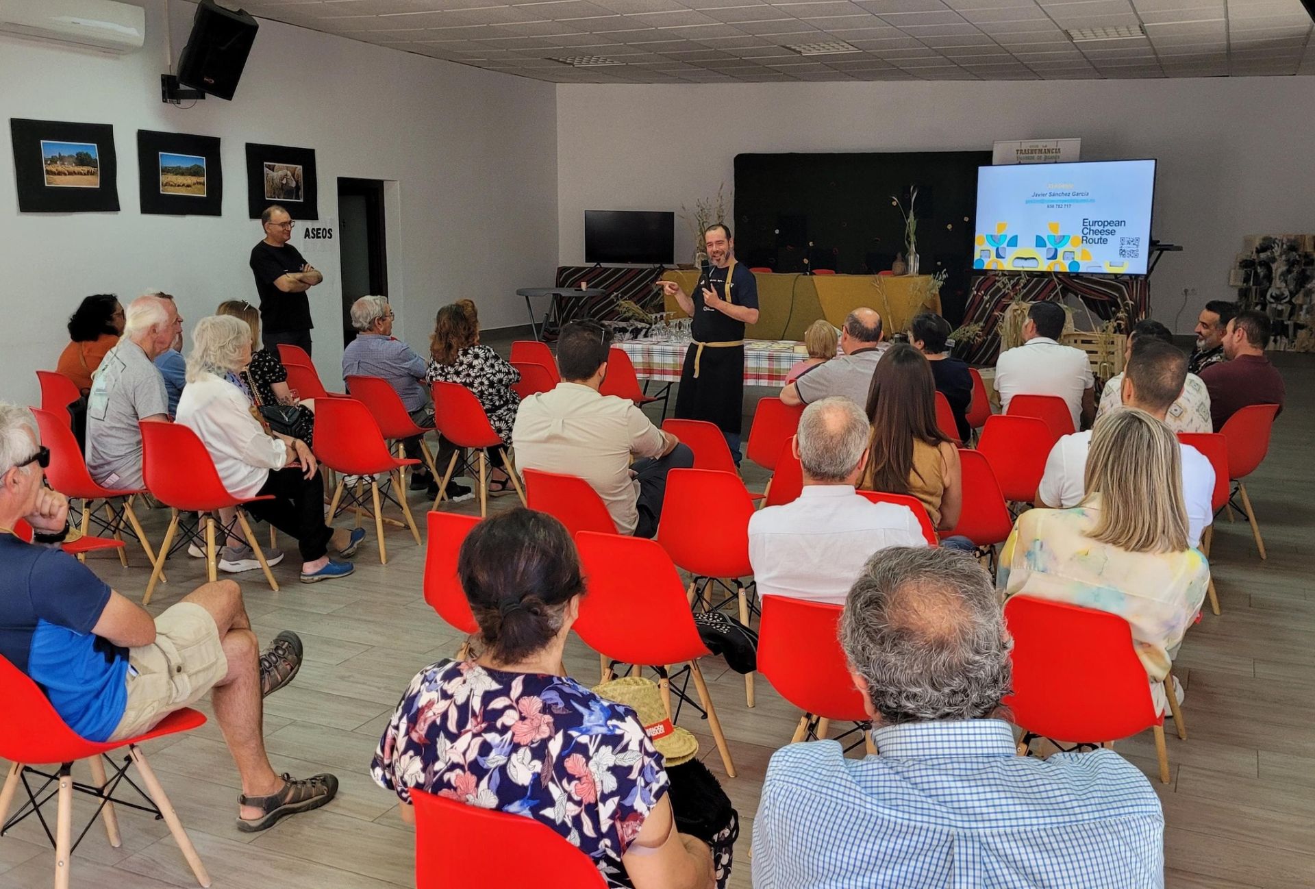 'Vive la Trashumancia' y 'Feria del Queso Artesano' (III)