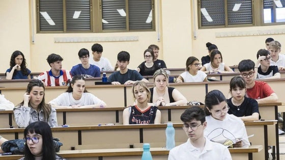 Buenos resultados para el alumnado local en la EBAU 2025