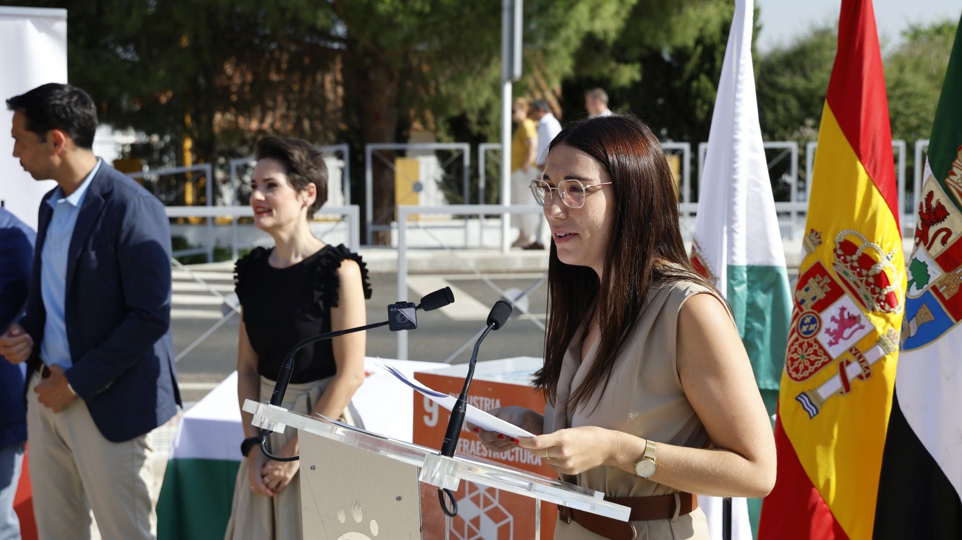 Inauguración de la Carretera BA-006
