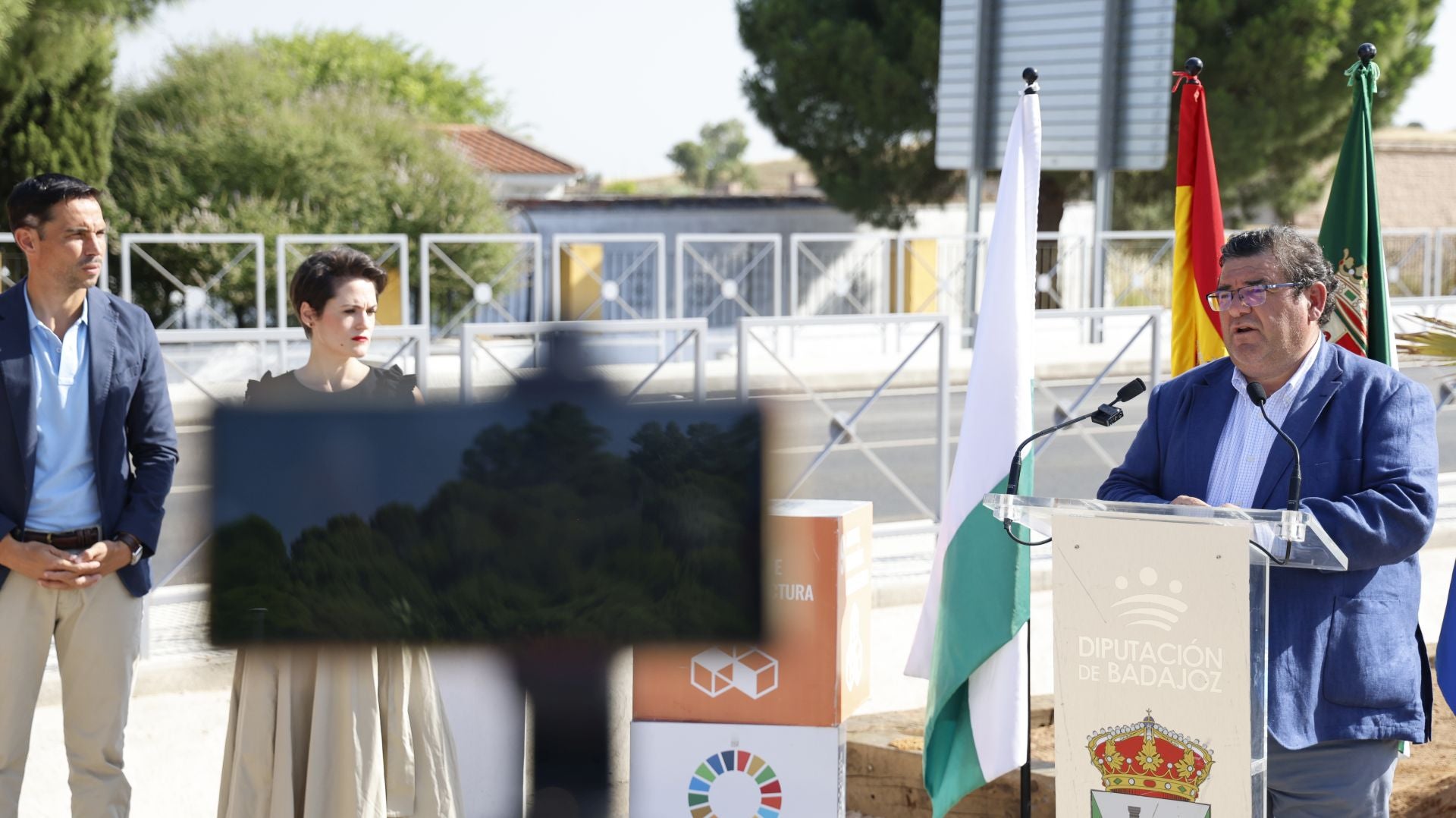 Inauguración de la Carretera BA-006