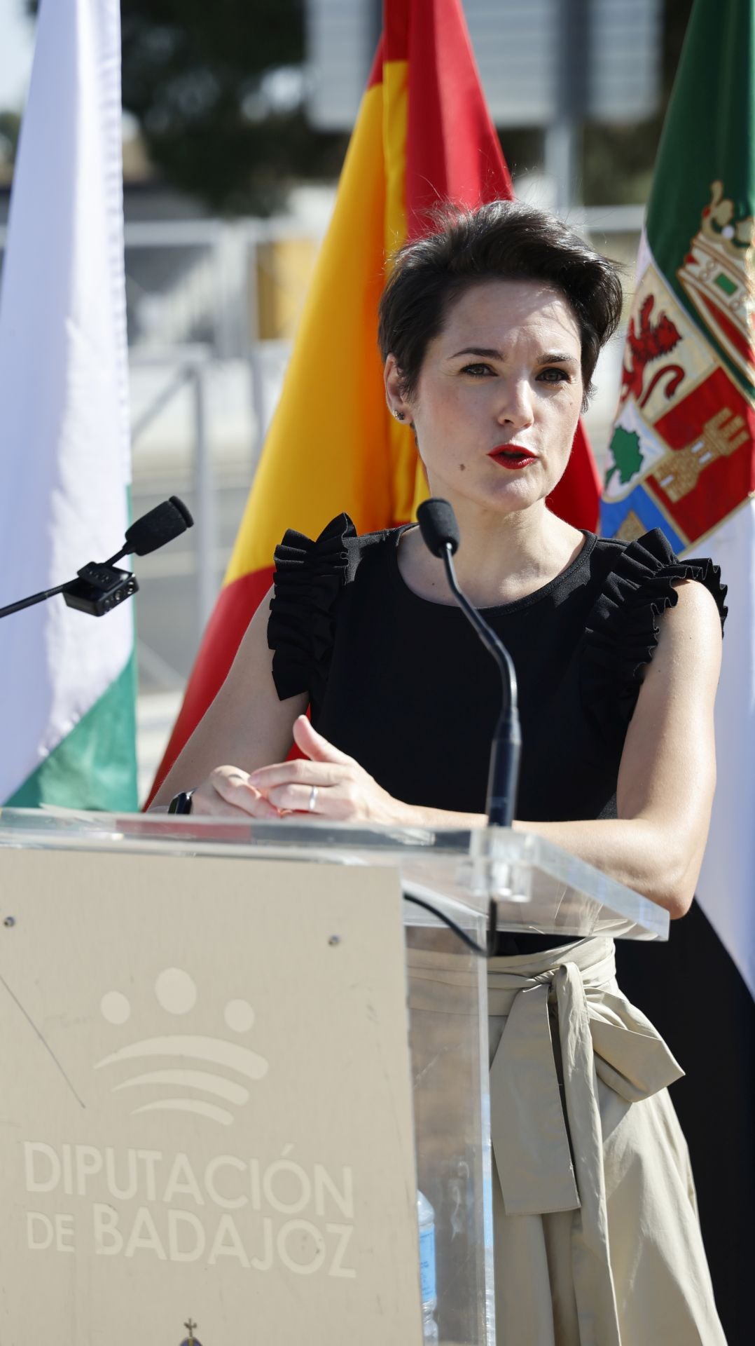 Inauguración de la Carretera BA-006