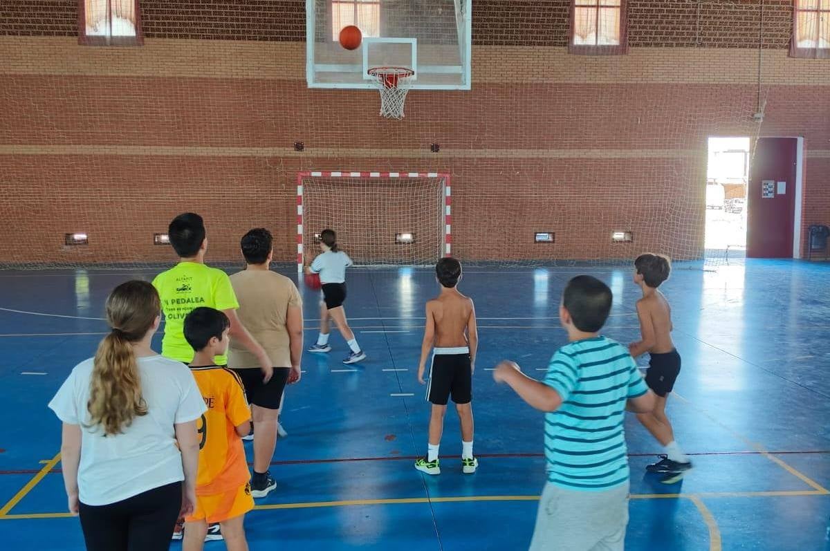 Campamentos de Verano &#039;La Tribu&#039; y Deportivo