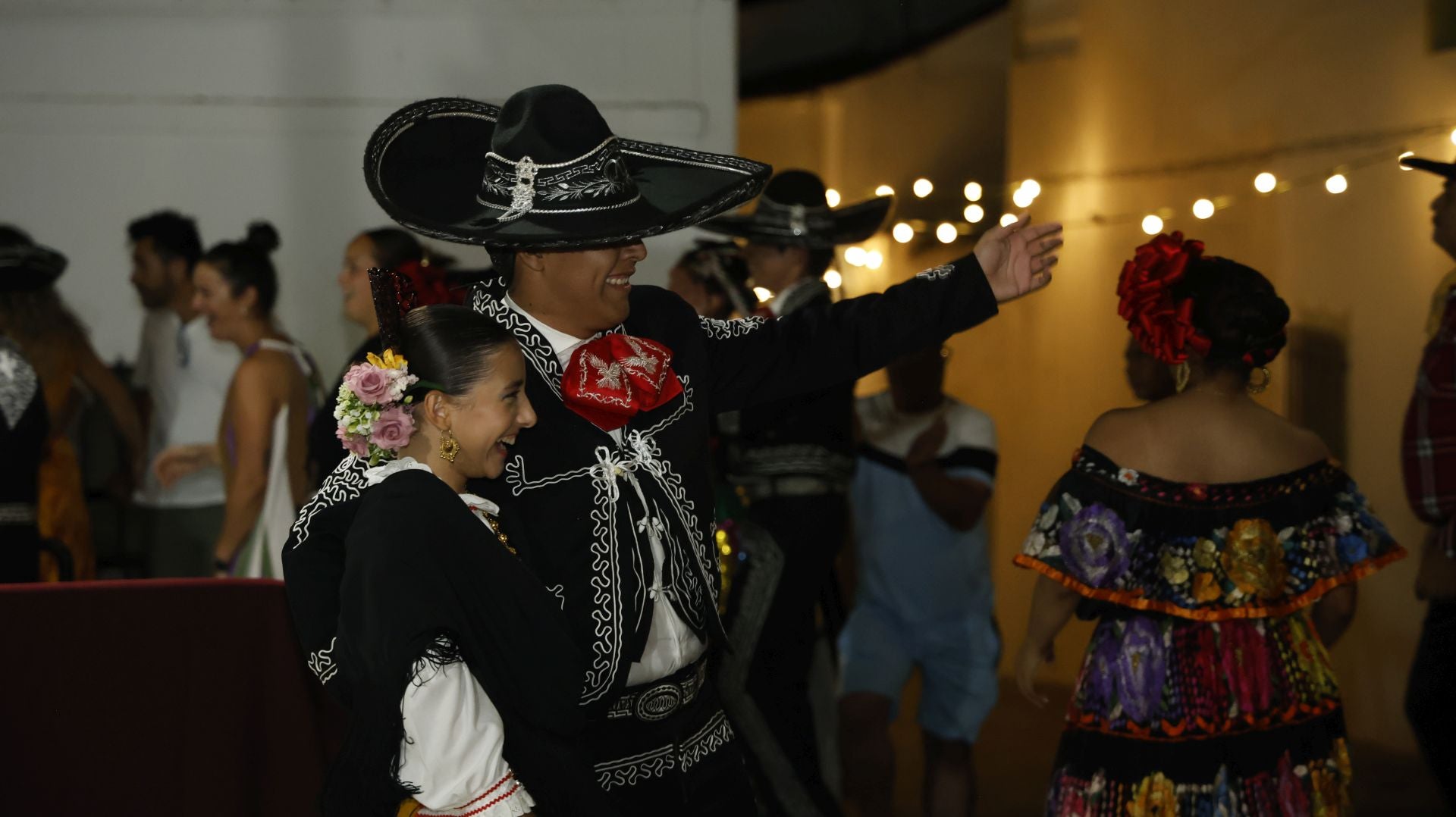Festival Folklórico los Pueblos del Mundo 2025