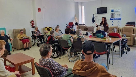 Vuelve el proyecto Sol-edad al Centro Residencial