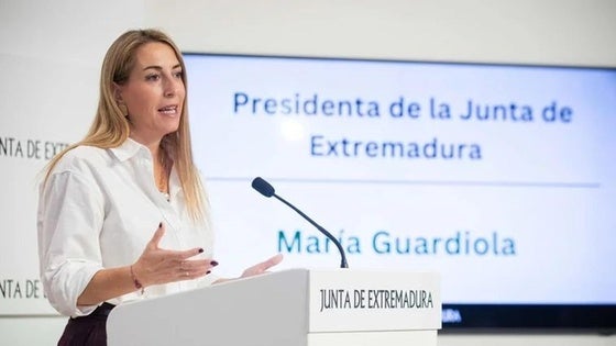 Guardiola convoca elecciones en Extremadura el 21 de diciembre: «Ya está bien, no vamos a esperar más»