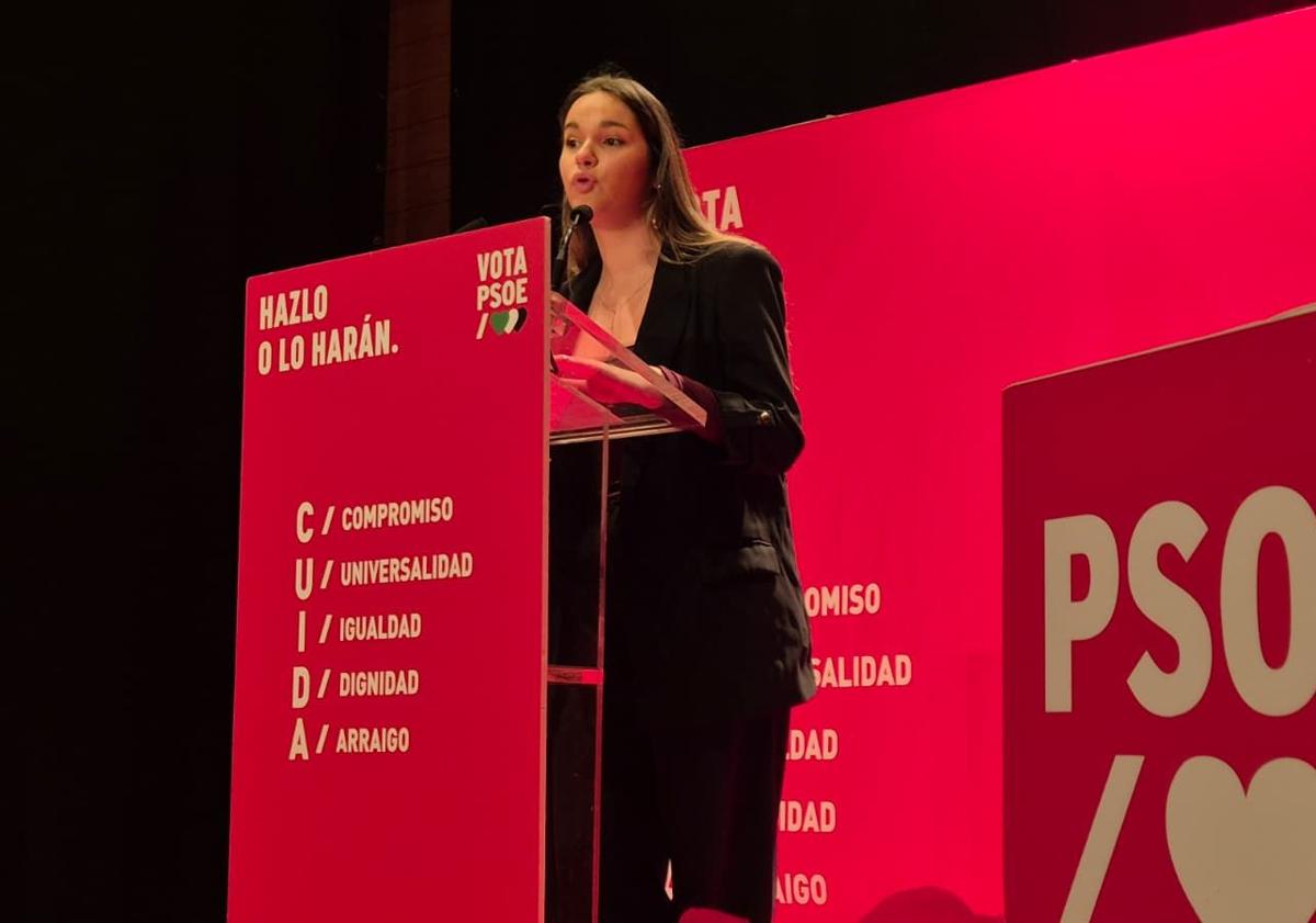 Imagen principal - Imágenes del acto