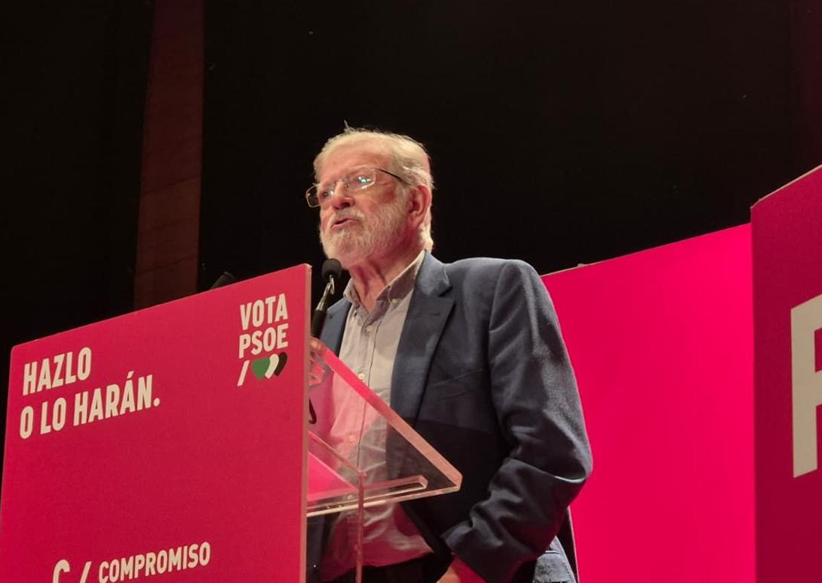 Imagen secundaria 1 - Imágenes del acto