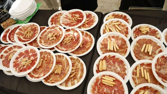 Los negocios locales podrán mostrarse en la semifinal del Campeonato de España de Cortadores de Jamón