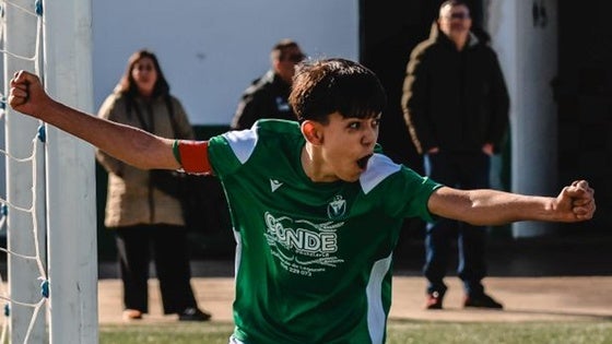 El equipo infantil logra su séptimo triunfo de la temporada