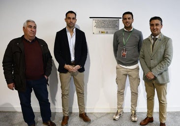 Tras el descubrimiento de la placa conmemorativa de la inauguración