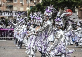 Llegó el día para Kiwahira, hoy participan en el Carnaval de Badajoz