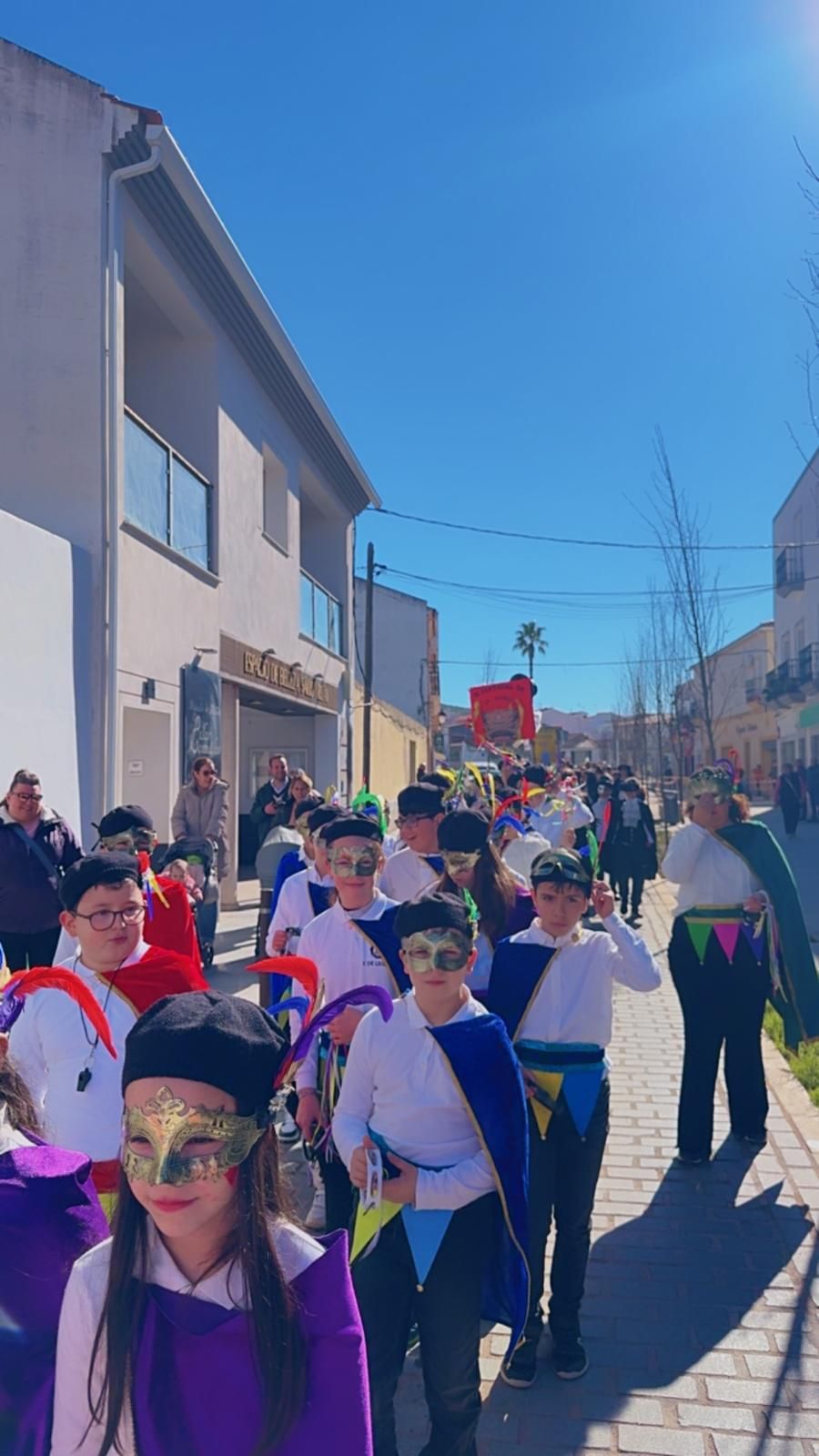 Carnaval en el Colegio Cristo Crucificado