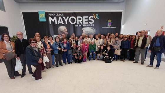 Los mayores de Valverde visitan la Feria del Mayor