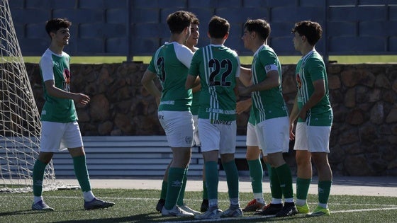 Los juveniles desaprovechan una ventaja de 3 – 1 y empatan contra el AP Santa Isabel