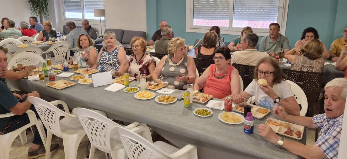 Cena de Convivencia en la Semana del Mayor
