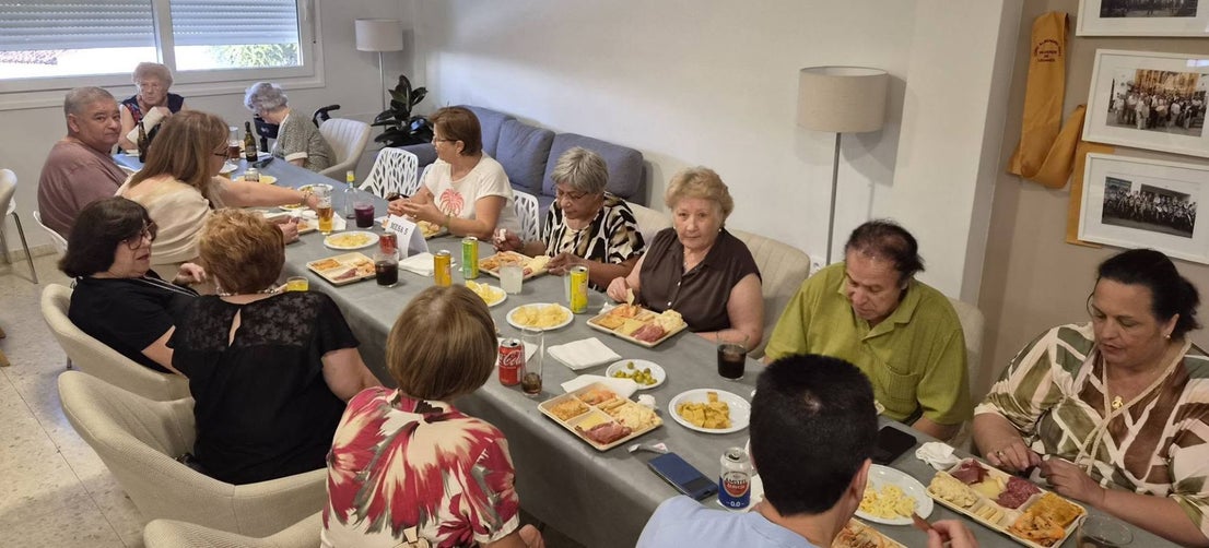 Cena de Convivencia en la Semana del Mayor