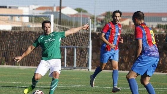 Nico, autor de cuatro de los cinco goles de los valverdeños