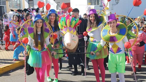 Comparsa ganadora en el Carnaval 2015