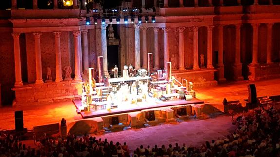 Representación de la obra "Los hilos de Vulcano"