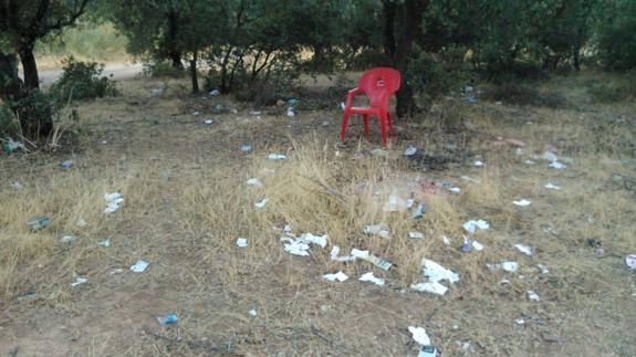 Así se encuentra el entorno del pantano de Piedra Aguda