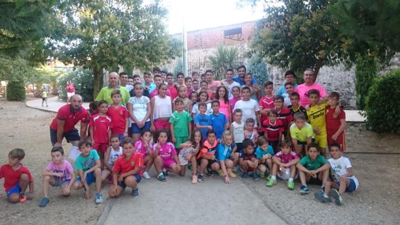 Participantes en los juegos populares del año pasado
