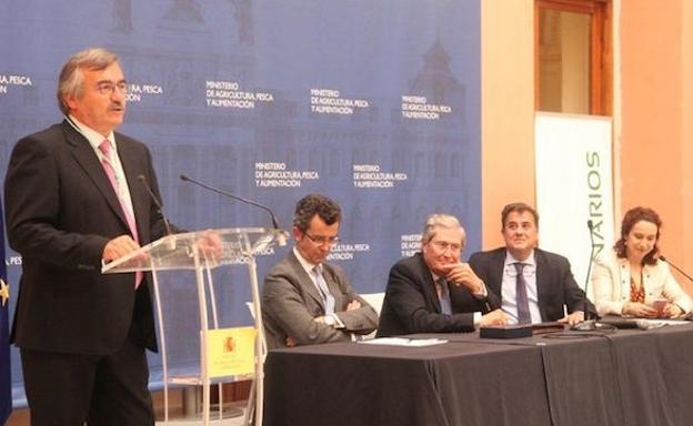 Antonio Cabezas durante su intervención. JUNTA DE EXTREMADURA