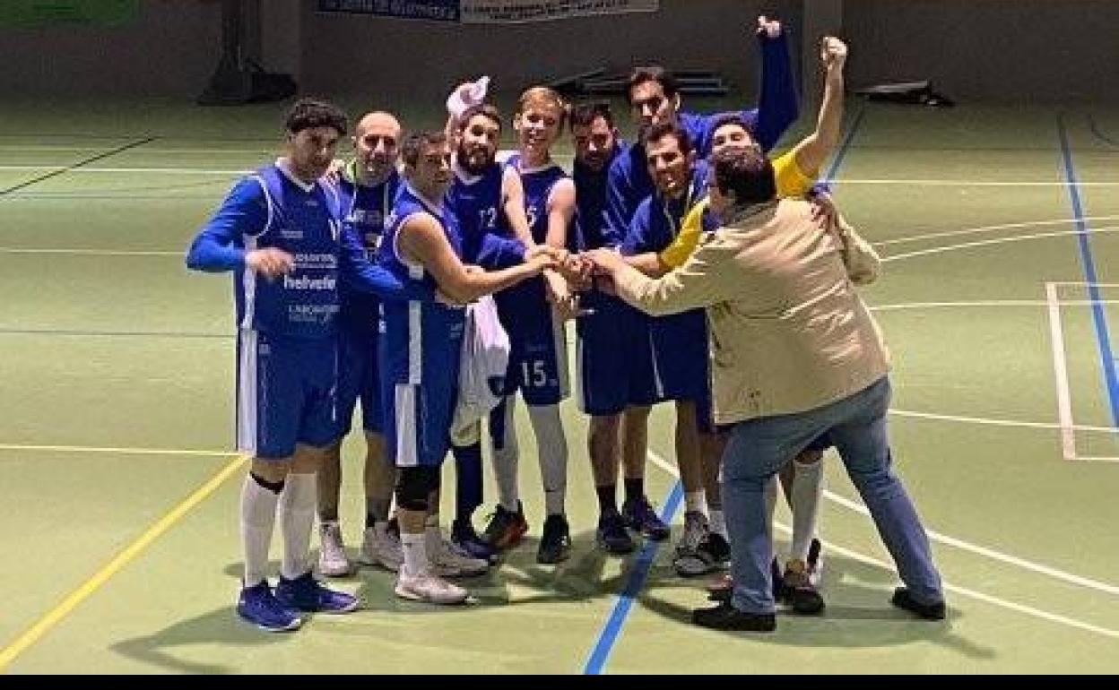 Los equipos locales de baloncesto se hacen fuertes