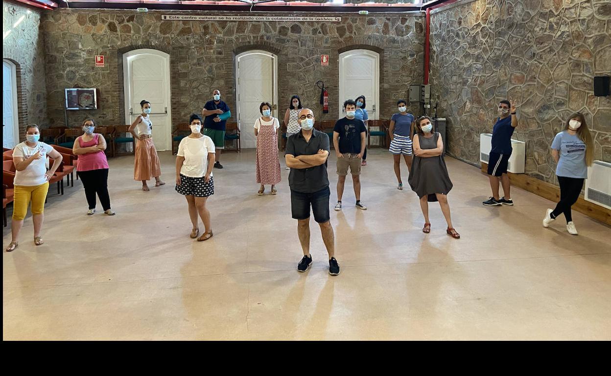El teatro vuelve a subir el telón este verano de la mano de «Espaciotrece»