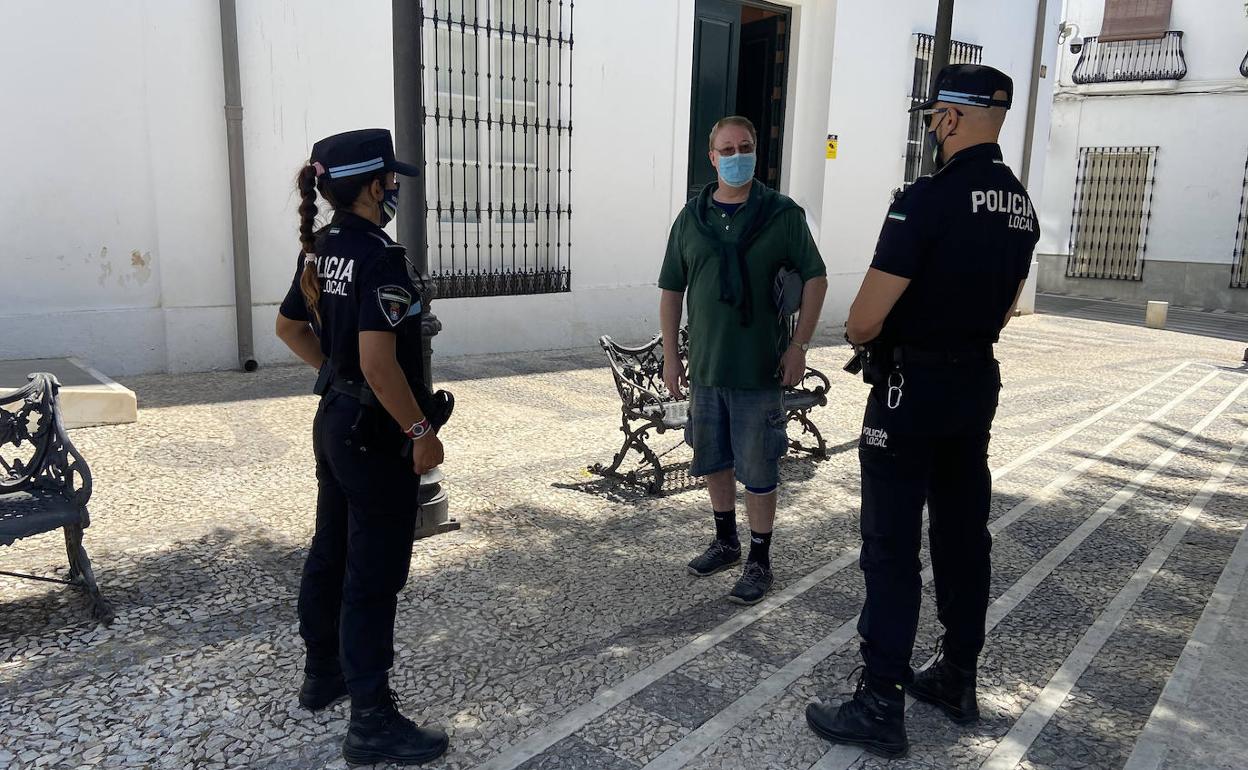 La Policía Local de Villafranca sanciona a 34 personas por no ponerse la mascarilla