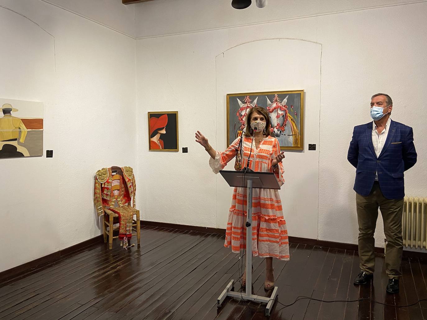 Fotos: Exposición taurina &quot;Tarde de Gloria&quot; de Toña Chachón