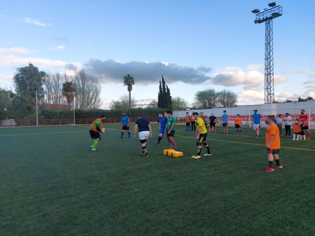 Fotos: Nueva Escuela Deportiva de Rugby en Villafranca de los Barros