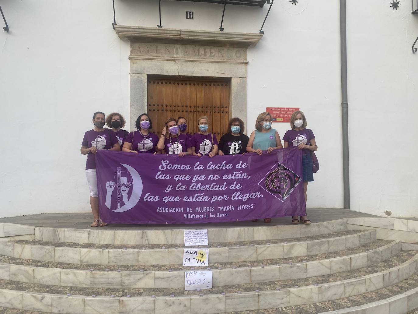 Fotos: Concentración por los asesinatos machista de las niñas de Tenerife