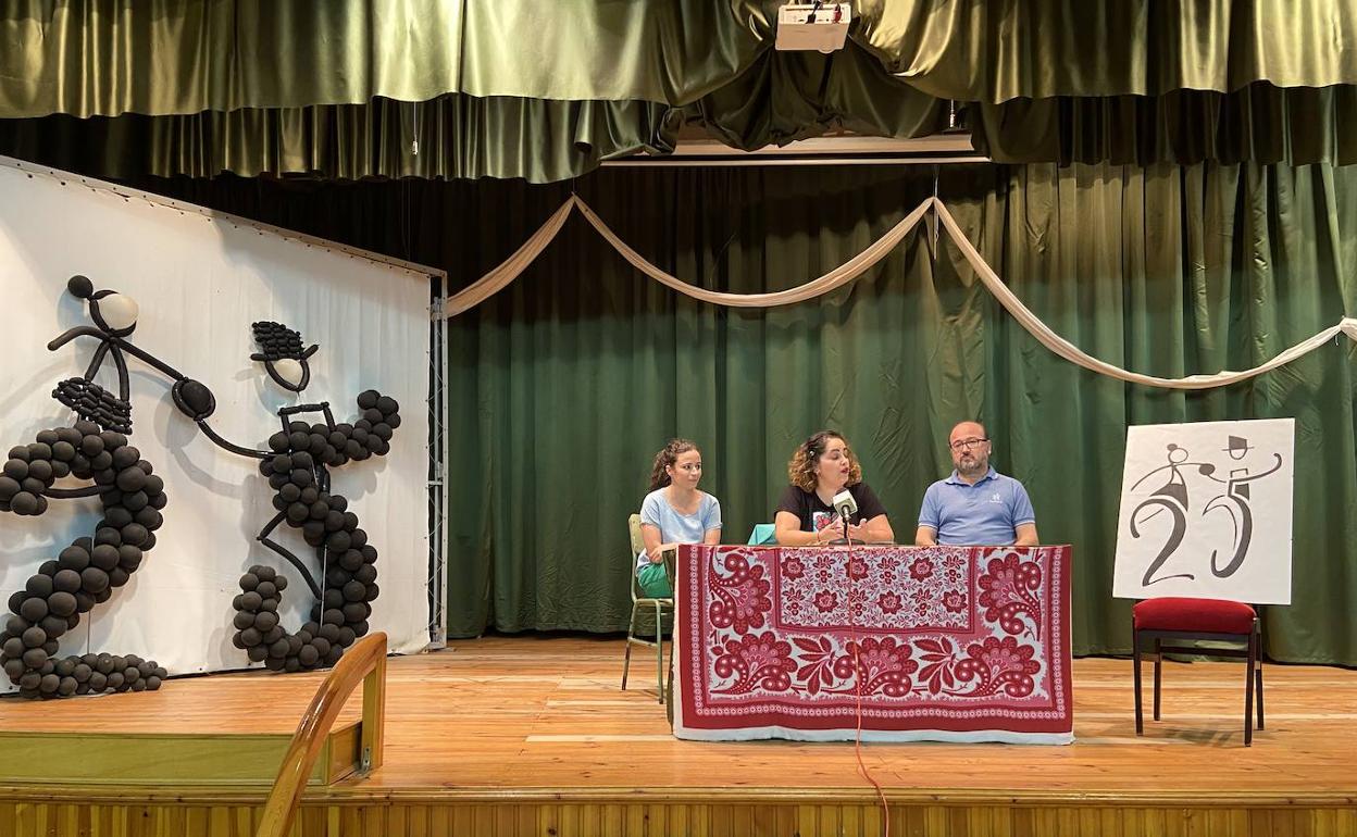 Moncovil presenta el programa de actividades para festejar su cuarto de siglo