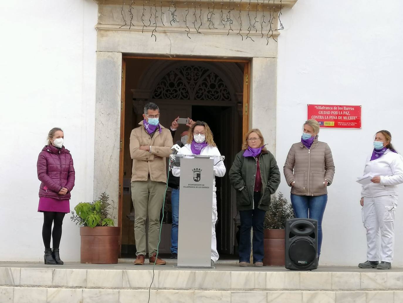 Fotos: Villafranca rechaza la violencia hacia las mujeres