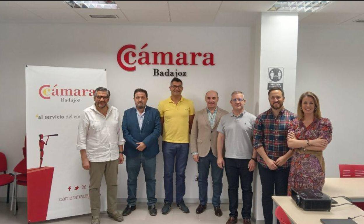De izquierda a derecha, Manuel Piñero, Antonio Romero, José Manuel Rama, Mariano García, Juan Carlos García, José Manuel Blanco y Ana Machío 