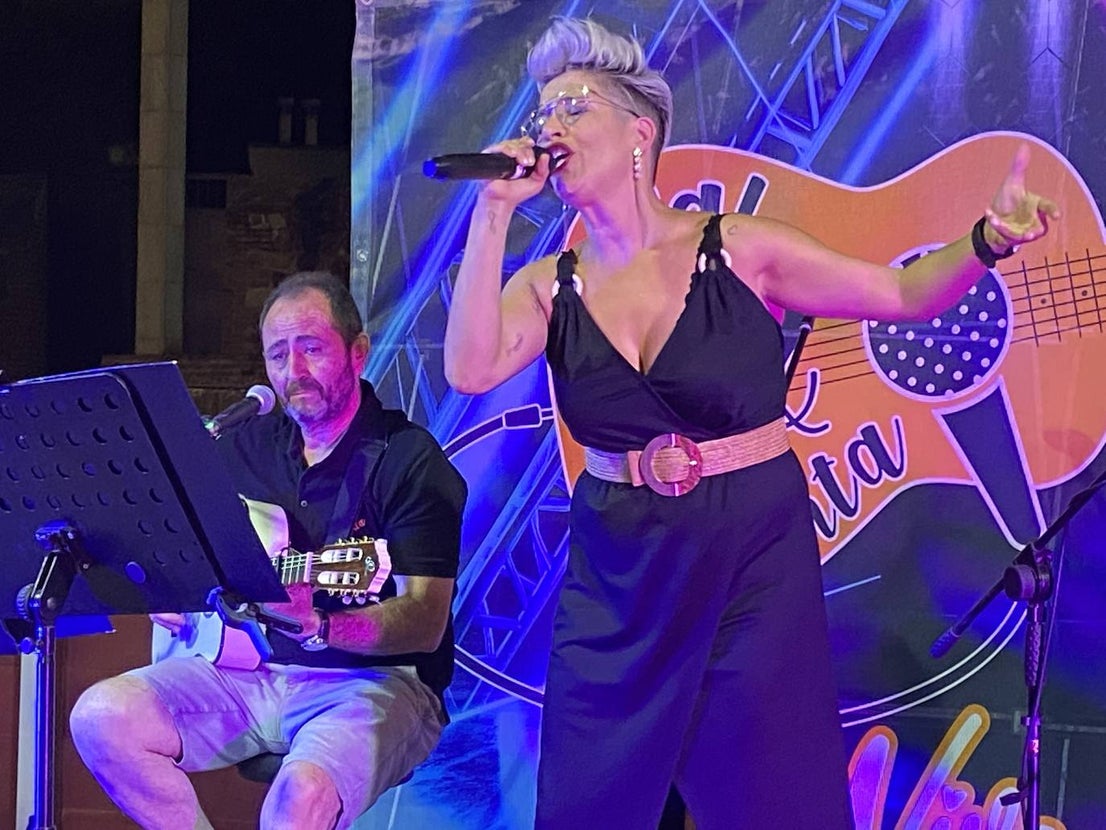 Fotos: Cerca de 600 personas en la cena convivencia del mayor