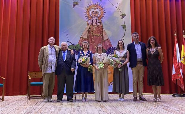 Las Manijeras de Honor y el pregonero inauguran la Fiesta de la Vendimia y Tradicional Velá de la Virgen Coronada