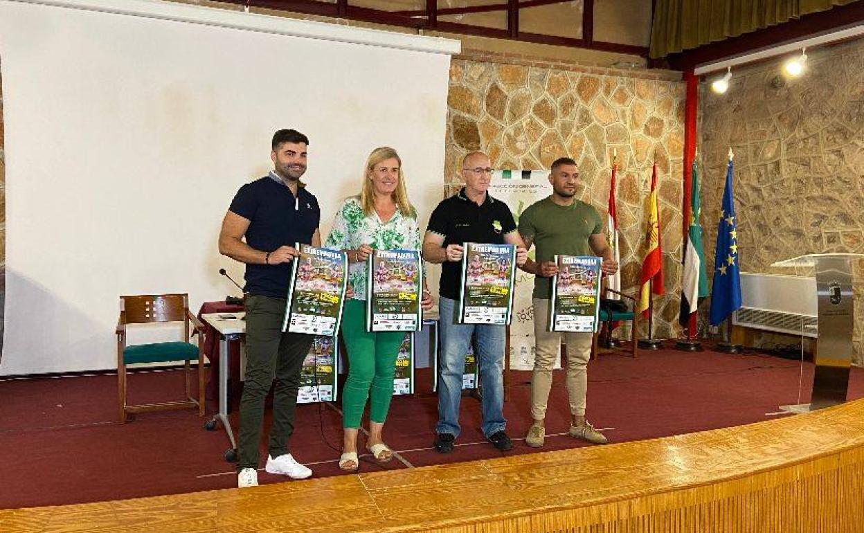 Presentación XXXV Campeonato de Extremadura de Fisicoculturismo y Fitness a cargo de Isabel Blanco Pinilla, Pablo Garlito, Javier Diestre y Paco Gutiérrez 