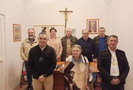 Representantes de las distintas cofradías de Villafranca de los Barros.