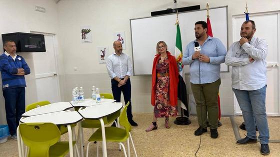 El IES Meléndez Valdés inaugura «Melemprende», una nueva aula de emprendimiento