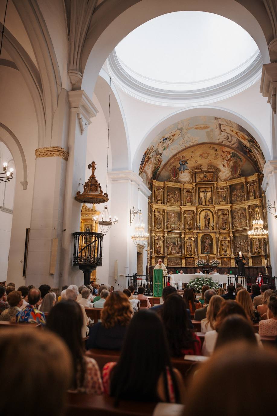 Eucaristía de acción de gracias en la iglesia de Sta. María del Valle