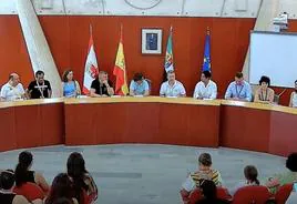 Recepción de los participantes en el Ayuntamiento de Villafranca.
