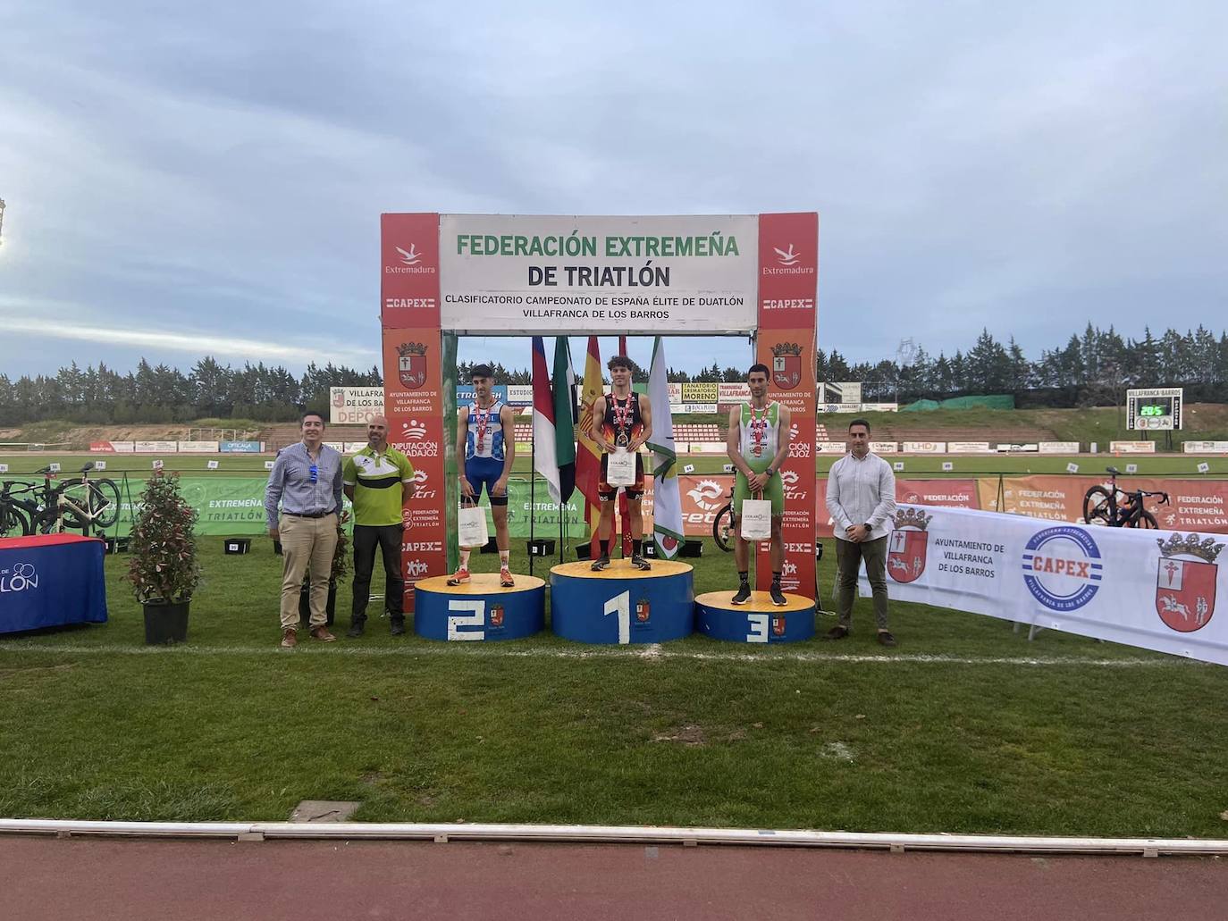 Saúl Escarabajal, Iván Puentes y Urko Herrán ganadores de la prueba masculina.