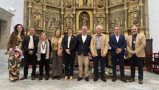Reyes González pregona la Semana Santa, invitando a la reflexión y a la renovación espiritual